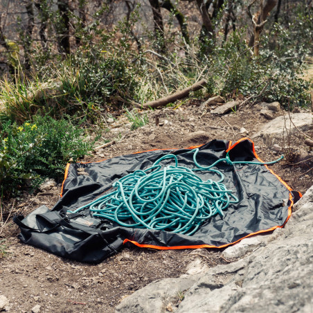 Buy Y&Y - Monkey, rope bag to attach to the backpack up MountainGear360