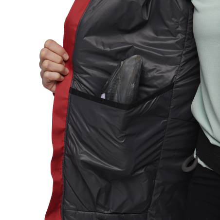 Acheter Black Diamond - W Belay Parka Corail Rouge, veste femme debout MountainGear360