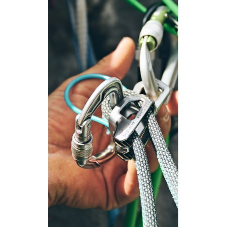 Edelrid - Nano Jul assisted belayer for thin ropes