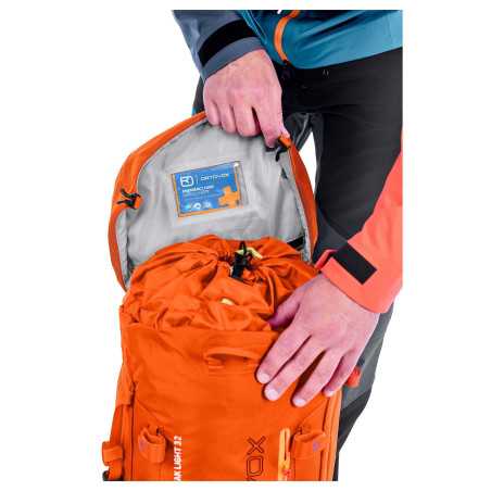Acheter Ortovox - Peak Light 32, sac à dos d'alpinisme ultraléger debout MountainGear360