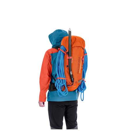 Comprar Ortovox - Peak Light 32, mochila de montañismo ultraligera arriba MountainGear360