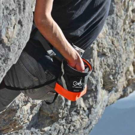 Kaufen Y&Y Chalk Stopper - Kreidehalter mit automatischem Verschluss auf MountainGear360